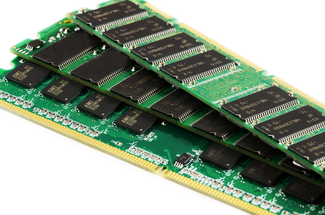  đây là RAM và những chip nhớ 