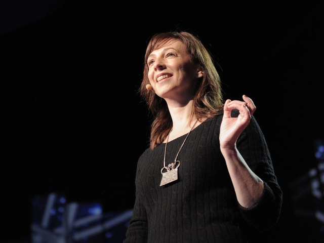  Tác giả Susan Cain trong chương trình TedTalk. 