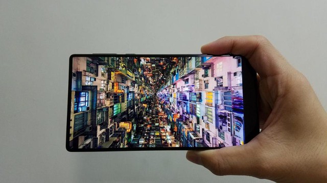  Xiaomi Mi Mix. 