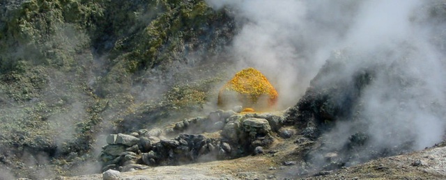Campi Flegrei - siêu núi lửa của Ý sắp hoạt động trở lại