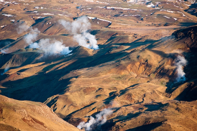 Iceland đang nghiên cứu dự án biến nham thạch núi lửa thành nguồn năng lượng khổng lồ - Ảnh 3.