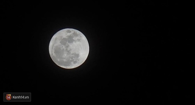 Hình ảnh siêu trăng được ghi nhận ở tỉnh Bà Rịa-Vũng Tàu. (Ảnh của độc giả Sỹ Phan)