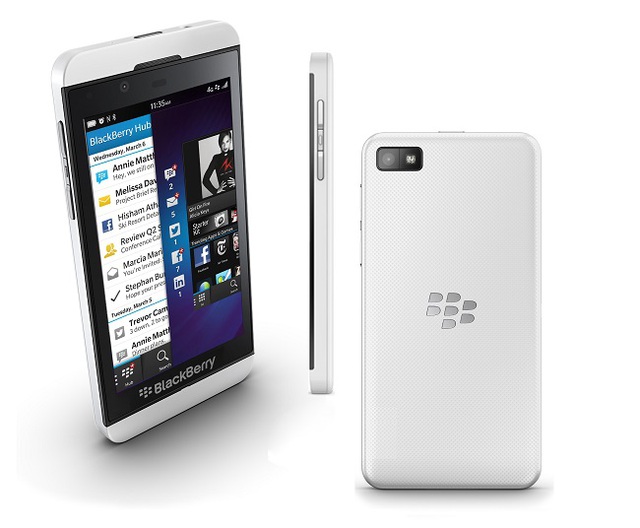  BlackBerry Z10 là chiếc smartphone thuần cảm ứng đầu tiên của Dâu đen chạy hệ điều hành BlackBerry 10. 