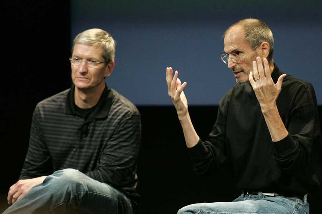 Năm 2009, Tim Cook được đề cử làm CEO tạm thời trong khi Jobs tìm kiếm các phương thức chữa bệnh. Kể cả khi Steve Jobs trở lại, thì Cook vẫn là người phát biểu tại các buổi thuyết trình của Apple.