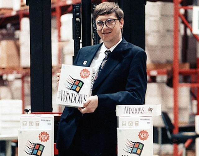 Đây là tựa game mà Bill Gates thức tới 4 giờ sáng để viết nhưng bị Apple coi là đồ bỏ - Ảnh 2.