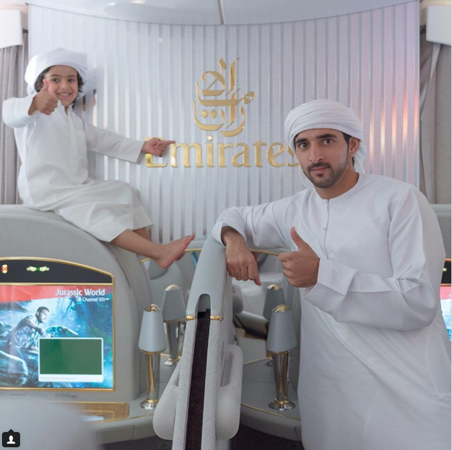 
Những chuyến du lịch xa hoa trên khoang hạng nhất của Emirates.
