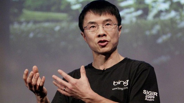  Qui Lu, cánh tay mặt của CEO Microsoft Satya Nadella đã về đầu quân cho Baidu. 