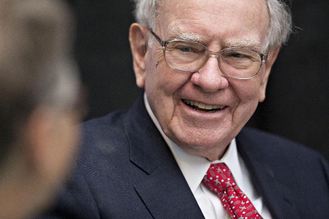  CEO Warrant Buffet vừa thay đổi cách nhìn về các công ty tại Silicon 