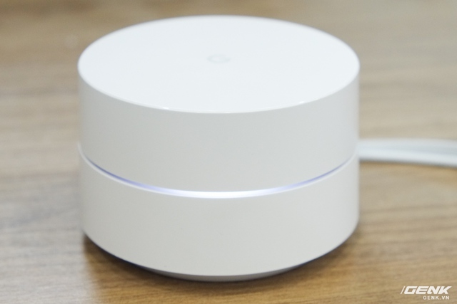  Đừng thần thánh hóa Google Wifi, vì nếu chỉ mua một chiếc thì nó cũng chẳng khác router thông thường là bao 