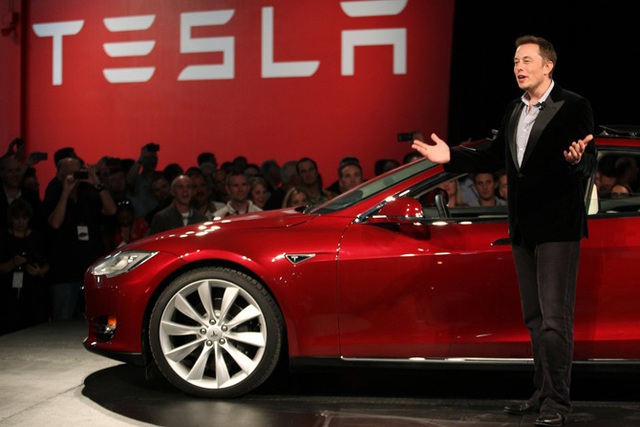 Với Model 3, Elon Musk đã ép buộc các tập đoàn xăng dầu, các thương hiệu xe hơi toàn cầu phải chấp nhận sự thật rằng tương lai của xe hơi là xe điện.