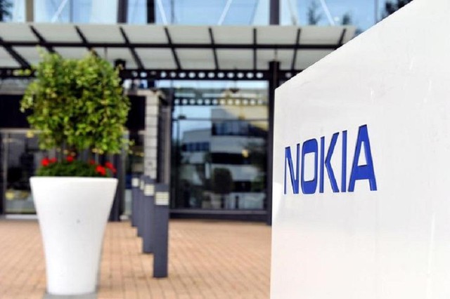 Nokia dù đã quy ẩn nhưng vẫn khiến không ít cái tên phải ra tòa