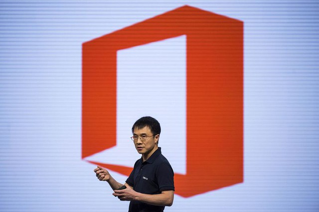  Ông Qi Lu từng là cánh tay phải của CEO Satya Nadella tại Microsoft. 