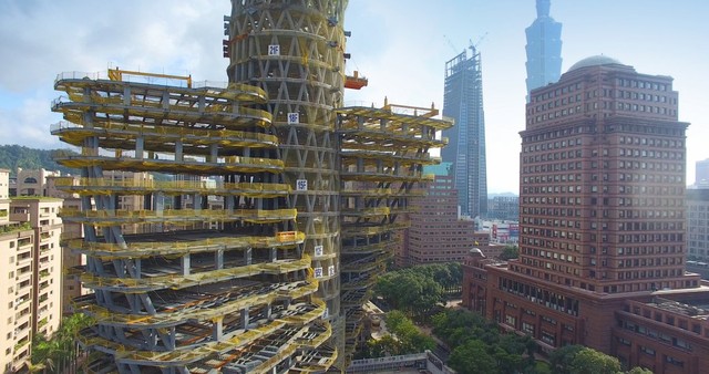 
Tòa tháp gồm 20 tầng, nằm ở quận XinYi, trái tim của thành phố Đài Bắc
