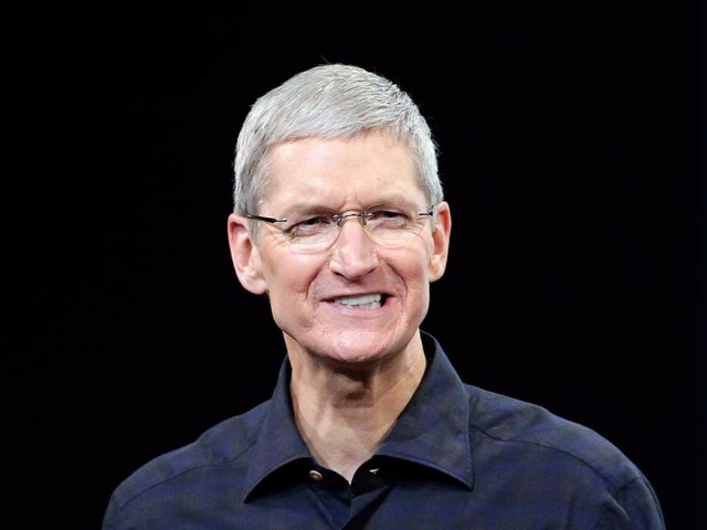 Tim Cook đổ lỗi cho tin đồn iPhone 8 làm giảm doanh số iPhone