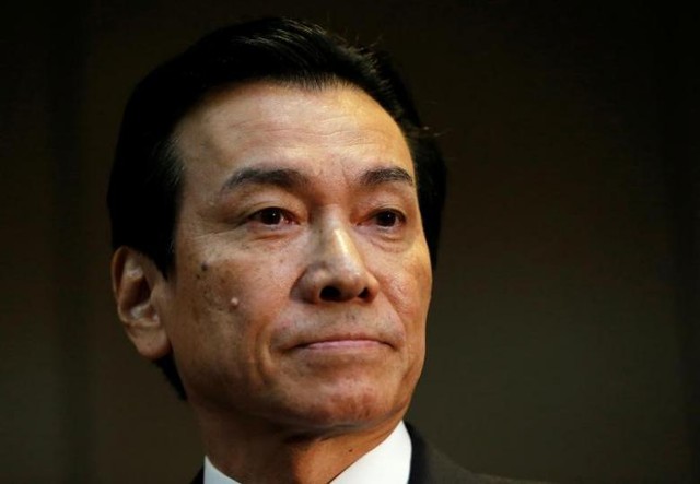  Chủ tịch Shigenori Shiga của Toshiba đã phải từ chức. 