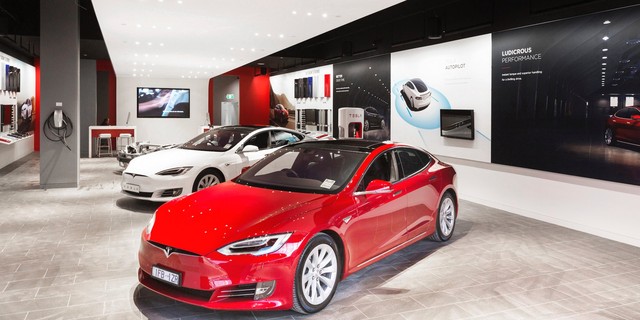  Showroom xe ô tô của Tesla. 
