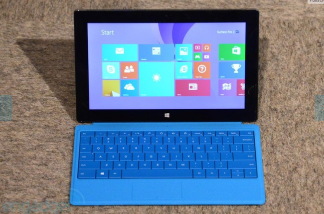  Surface Pro 2 có thiết kế khá giống với Surface Pro đời đầu.