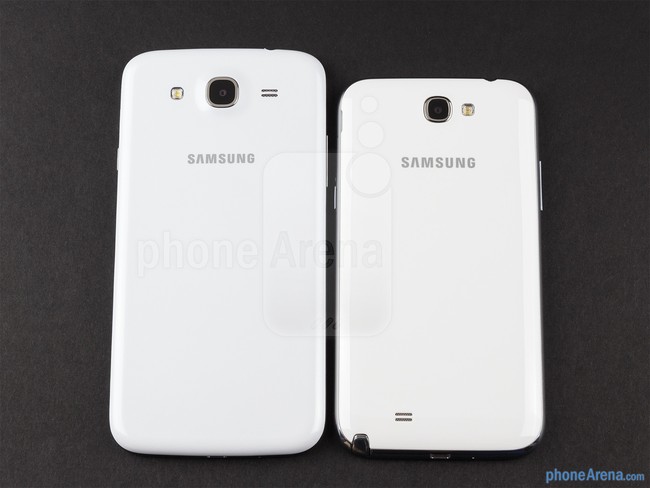 Galaxy Mega 5.8 và Galaxy Note II: Cuộc so tài của 2 “gã khổng lồ” 6