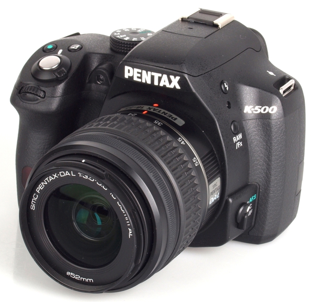 Pentax ra mắt DSLR K-50 và K-500: 16 megapixel, ISO 51.200, chống chịu thời tiết, 2 bánh xe thông số