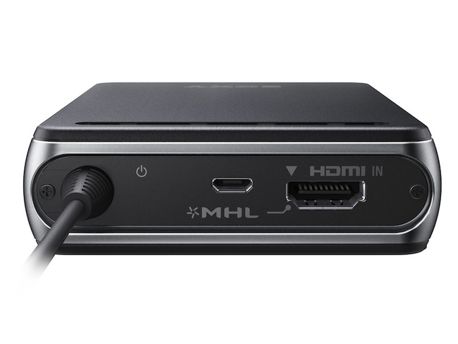 Sony giới thiệu kính giải trí đa phương tiện HMZ-T3: âm thanh 7.1, DAC 32-bit
