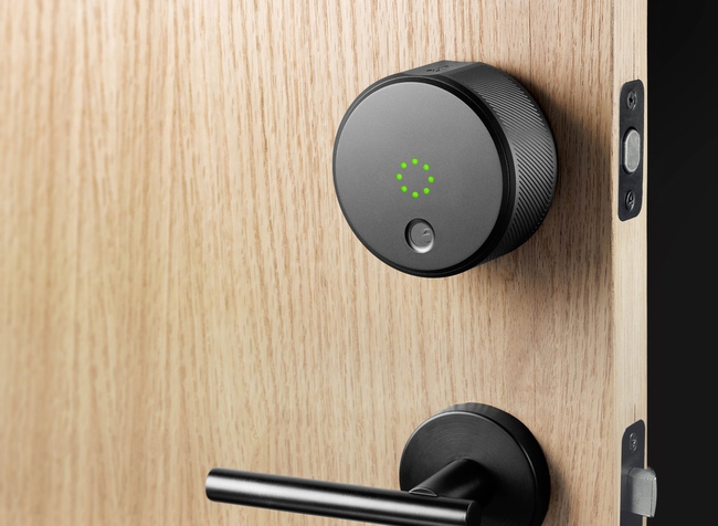 Khóa cửa thông minh Smart Lock cho phép đặt hàng, bán ra muộn hơn dự kiến