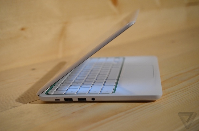Google và HP ra mắt laptop Chromebook 11 với giá siêu rẻ, sạc qua micro USB tiện lợi