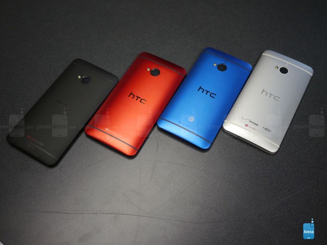  HTC One Max sẽ được bán với các màu đen, trắng, đỏ và xanh lam.