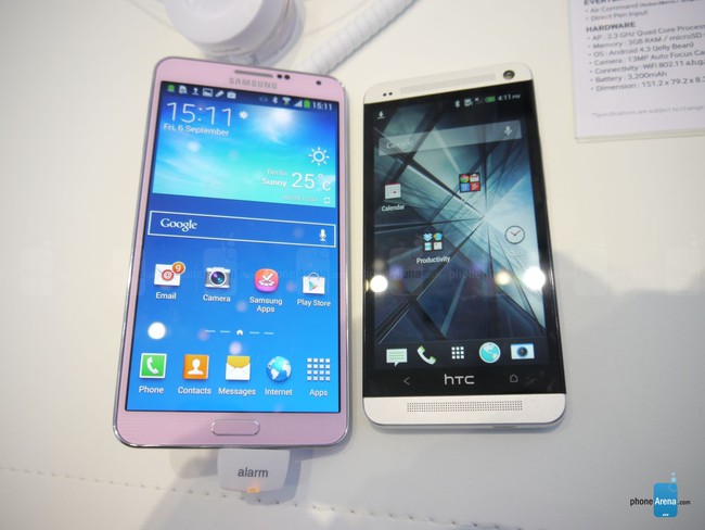 Galaxy Note 3 hồng đọ dáng của HTC One