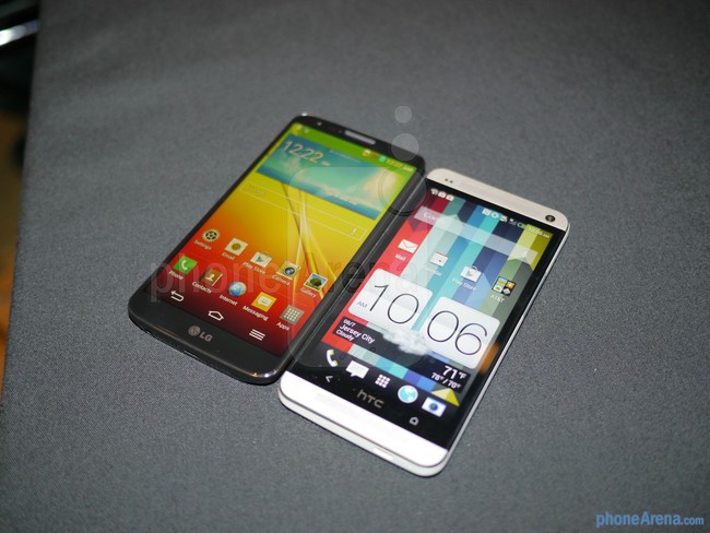 LG G2 có thực sự vượt trội trước HTC One?