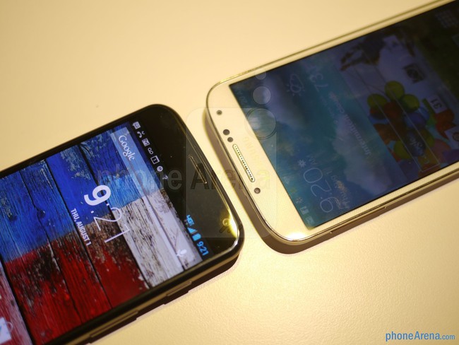 Moto X đã đủ tầm vượt qua cái bóng của Galaxy S4 ?