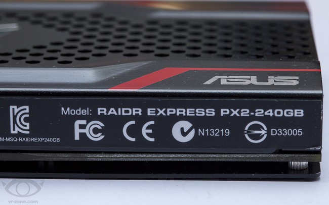 Ổ SSD RAIDR Express "siêu cao cấp" của Asus
