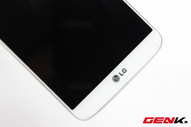 Đánh giá chi tiết LG G2: thiết kế phá cách, màn hình đẹp