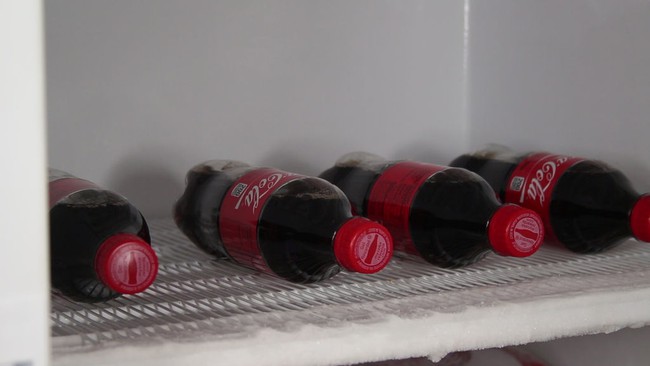Cách chế tạo "món ăn" độc đáo từ nước Coca Cola