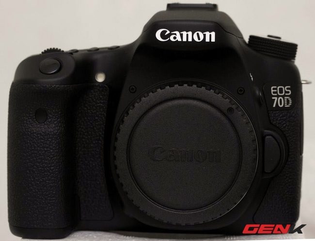Trên tay Canon EOS 70D: nâng cấp vừa phải, chú trọng quay phim