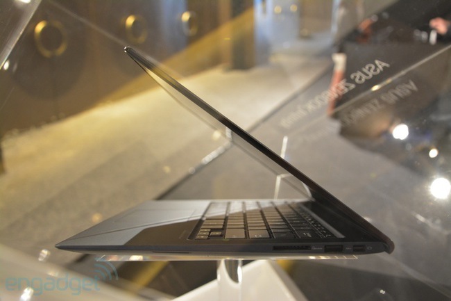 Zenbook Infinity: Ultrabook đầu tiên dùng vỏ kính Gorilla Glass 3, màn hình cảm ứng, bàn phím có đèn nền