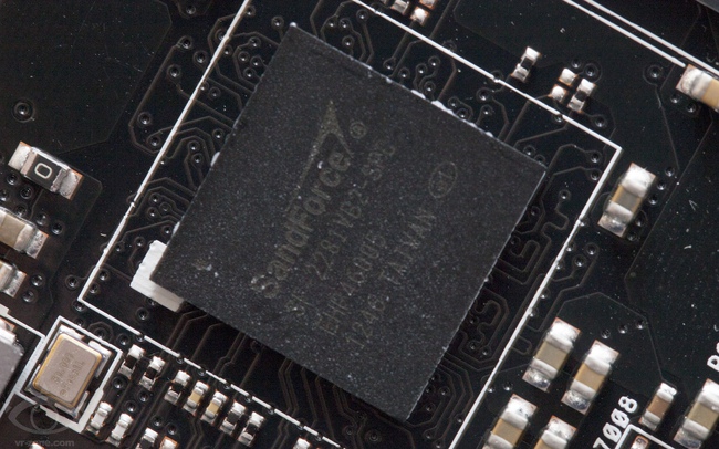 Chip điều khiển SandForce SF2281