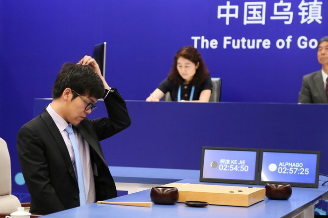  Thất bại của Ke Jie trước AlphaGo đã trở thành động lực cho AI Trung Quốc. 