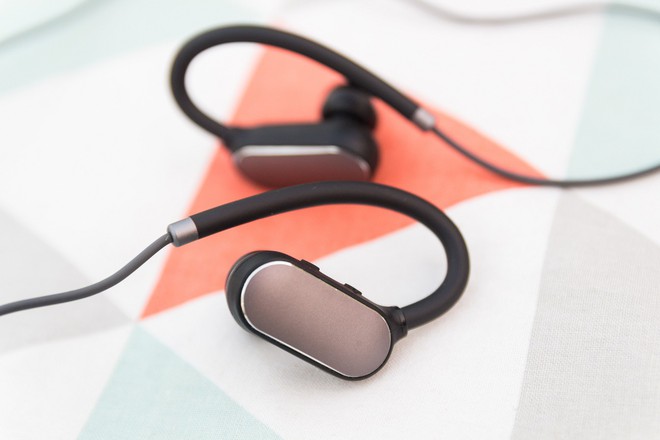 Cuối năm cần mua tai nghe In-ear Bluetooth? Đây là 10 mẫu đáng mua nhất năm 2017 - Ảnh 3.