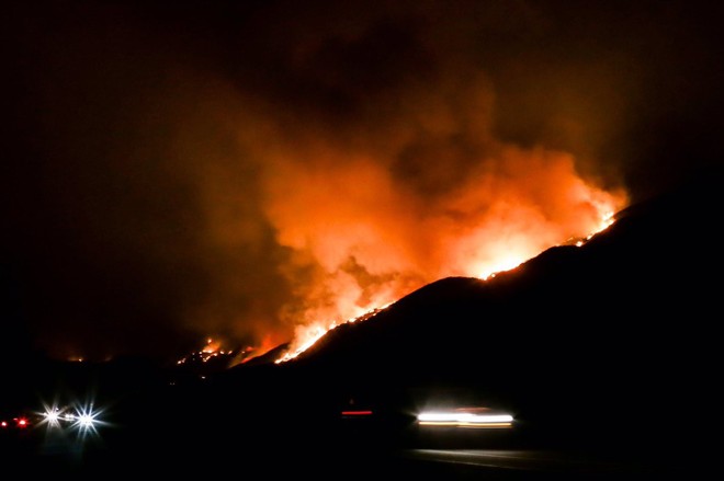 Mỹ: Cháy lớn tương đương diện tích 37.000 sân bóng đá khiến California như rơi vào ngày tận thế - Ảnh 6.