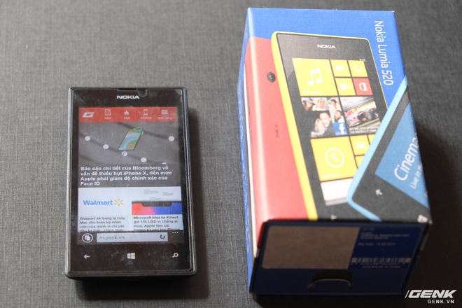  Lumia 520 thu hút người dùng bởi giá rẻ, nhưng ưu thế này cũng chỉ là nhất thời và không thể giúp cứu vãn cho một nền tảng ngày càng héo mòn 