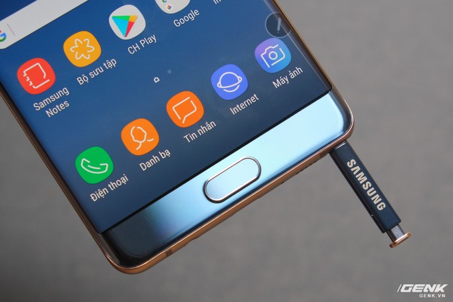  Bút S-Pen là một tính năng không thể bỏ qua của Galaxy Note FE 