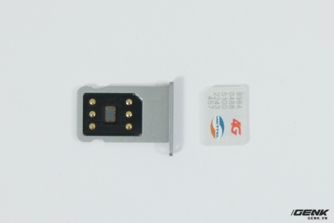  Để sử dụng iPhone Lock, người dùng sẽ cần một chiếc SIM ghép 