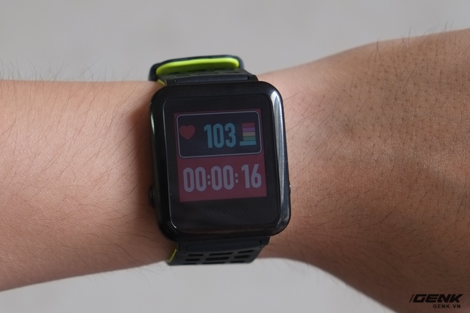  Bên cạnh chế độ đo 1 lần như ở trên, chiếc đồng hồ này còn có chế độ tập luyện và liên tục đo nhịp tim của người dùng qua thời gian 
