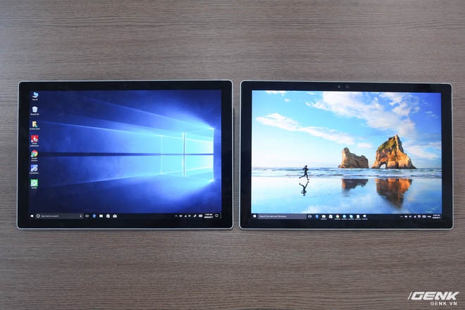  Nếu chỉ đặt hai chiếc máy cạnh nhau thế này thì chúng ta sẽ không thể phân biệt hai thế hệ Surface Pro với nhau 
