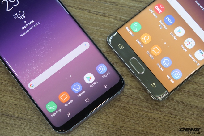  Để đạt được thiết kế toàn màn hình, Samsung đã loại bỏ cụm phím điều hướng vật lý trên Galaxy S8 và chuyển sang phím ảo trong màn hình. Galaxy Note7 vẫn giữ lối phong cách cũ, sử dụng các phím vật lý ngoài màn hình, trong đó phím Home tích hợp cảm biến vân tay 