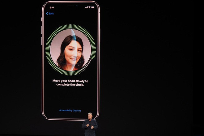 Apple rất tâm đắc với tính năng Face ID. 