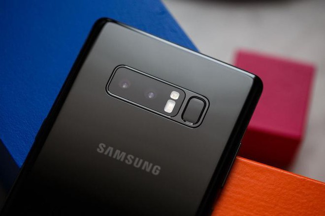 Galaxy S9 đã tích hợp thành công cảm biến vân tay phía dưới màn hình để cạnh tranh với Face ID? - Ảnh 3.