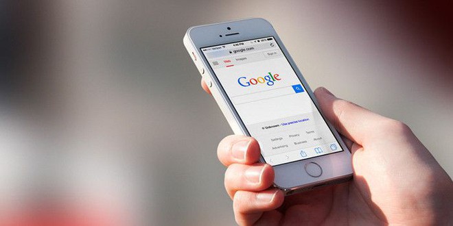 Google bị kiện vì gỡ bỏ bảo mật mặc định trên iPhone