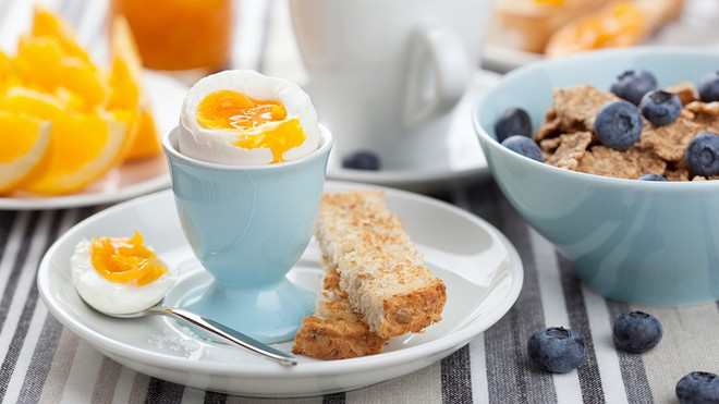  Người ăn sáng đều đặn sẽ giảm được nguy cơ mắc tiểu đường và bệnh tim 