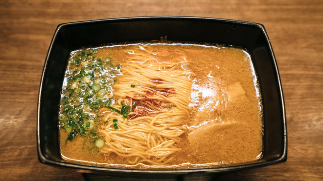 
Món tonkatsu ramen của nhà hàng Ichiran
